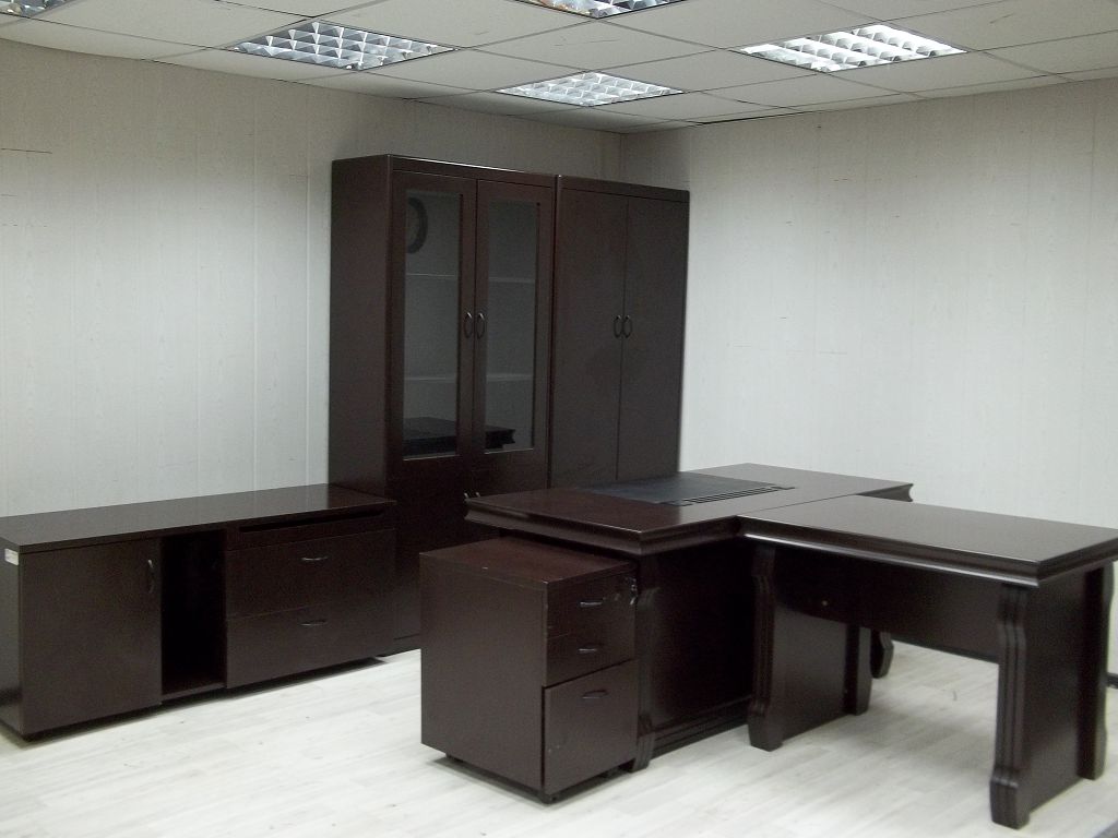 Кабинет руководителя - купить комплект мебели для кабинета руководителя в Москве